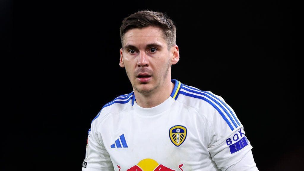 Maximilian Wöber Set to Join Schalke 04